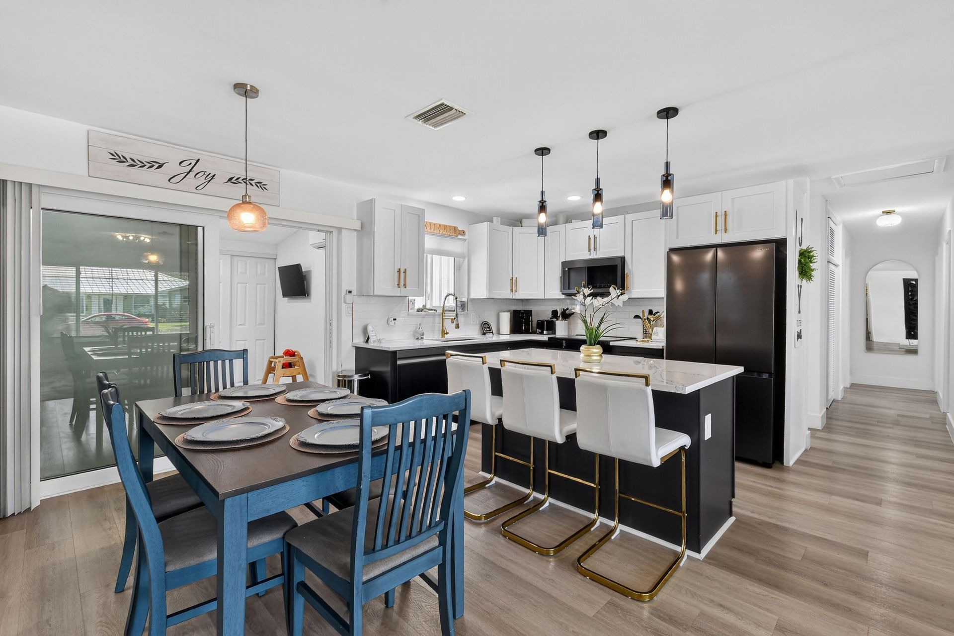 19005 SE Southgate Drive, Tequesta, FL 33469 Photo