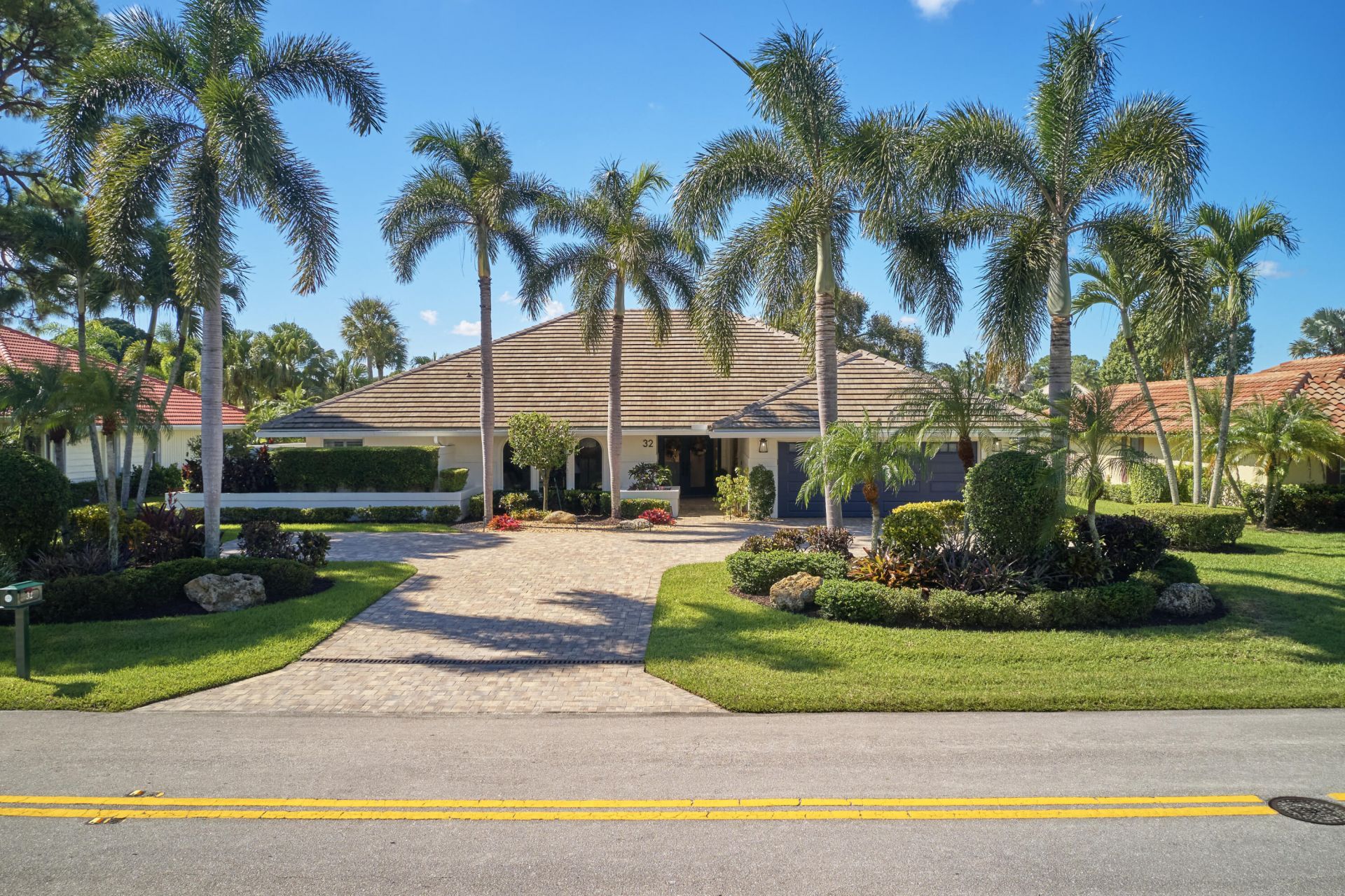 32 Rabbits Run, Palm Beach Gardens, FL 33418 Photo