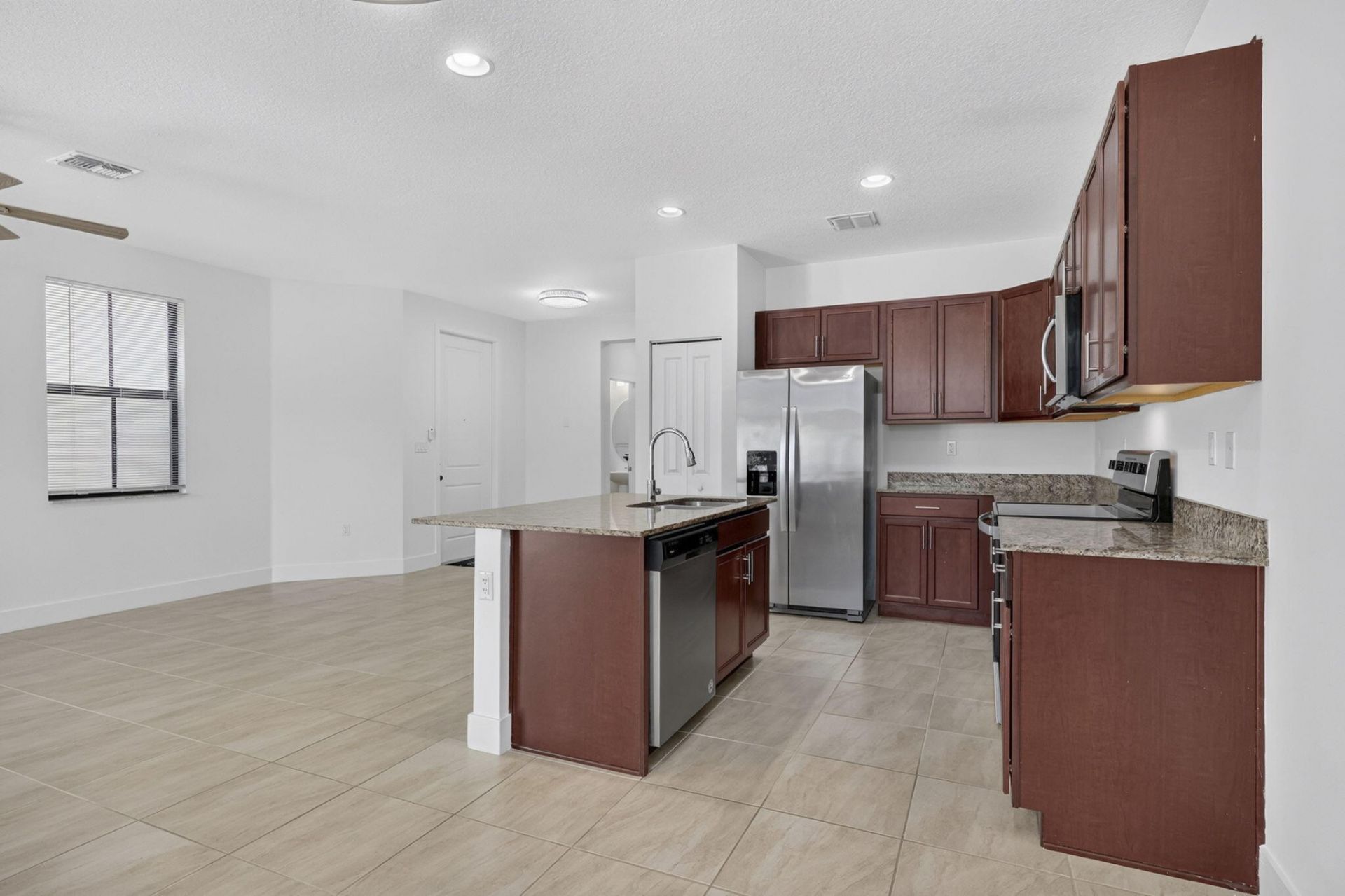 4009 Sequoia Place, Riviera Beach, FL 33410 Photo