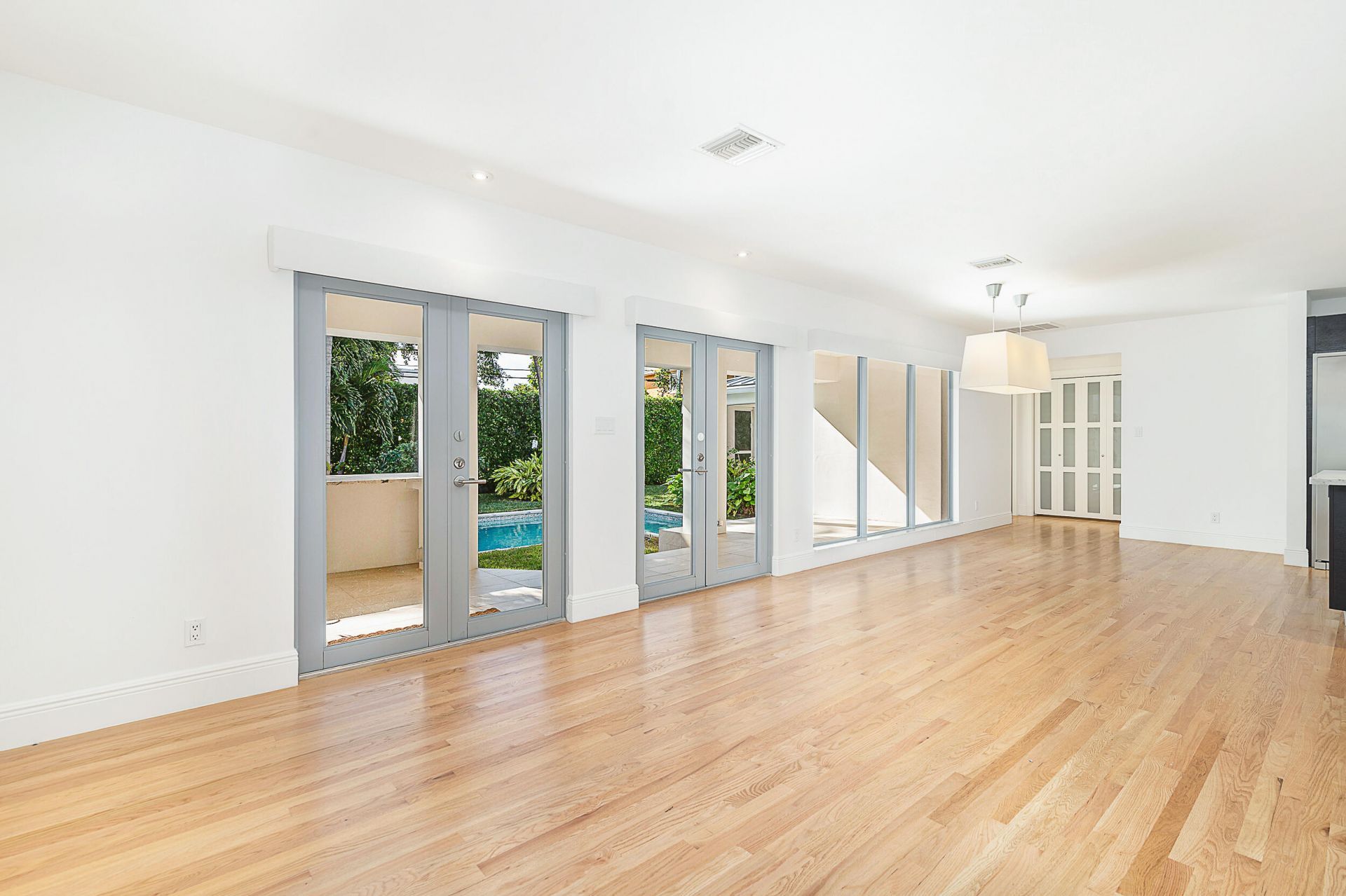 308 Buckingham Road, West Palm Beach, FL 33405 Photo