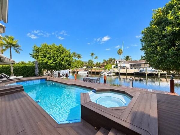 4130 NE 23rd Avenue, Lighthouse Point, FL 33064
