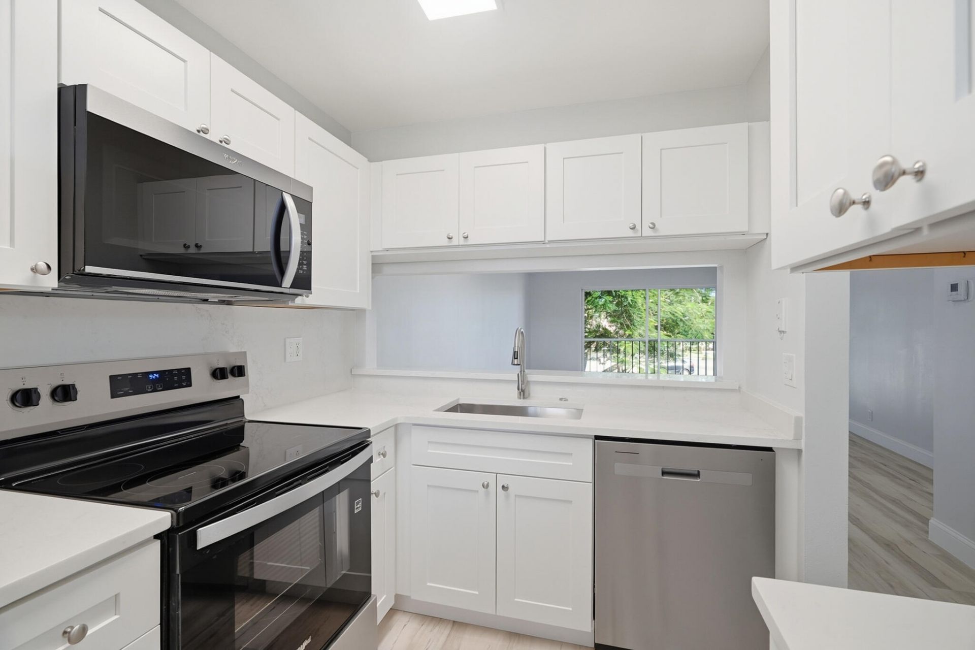 9939 Three Lakes Circle, Unit 14H, Boca Raton, FL 33428 Photo