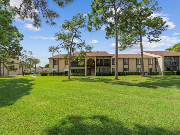 801 Sky Pine Way, Greenacres, FL 33415