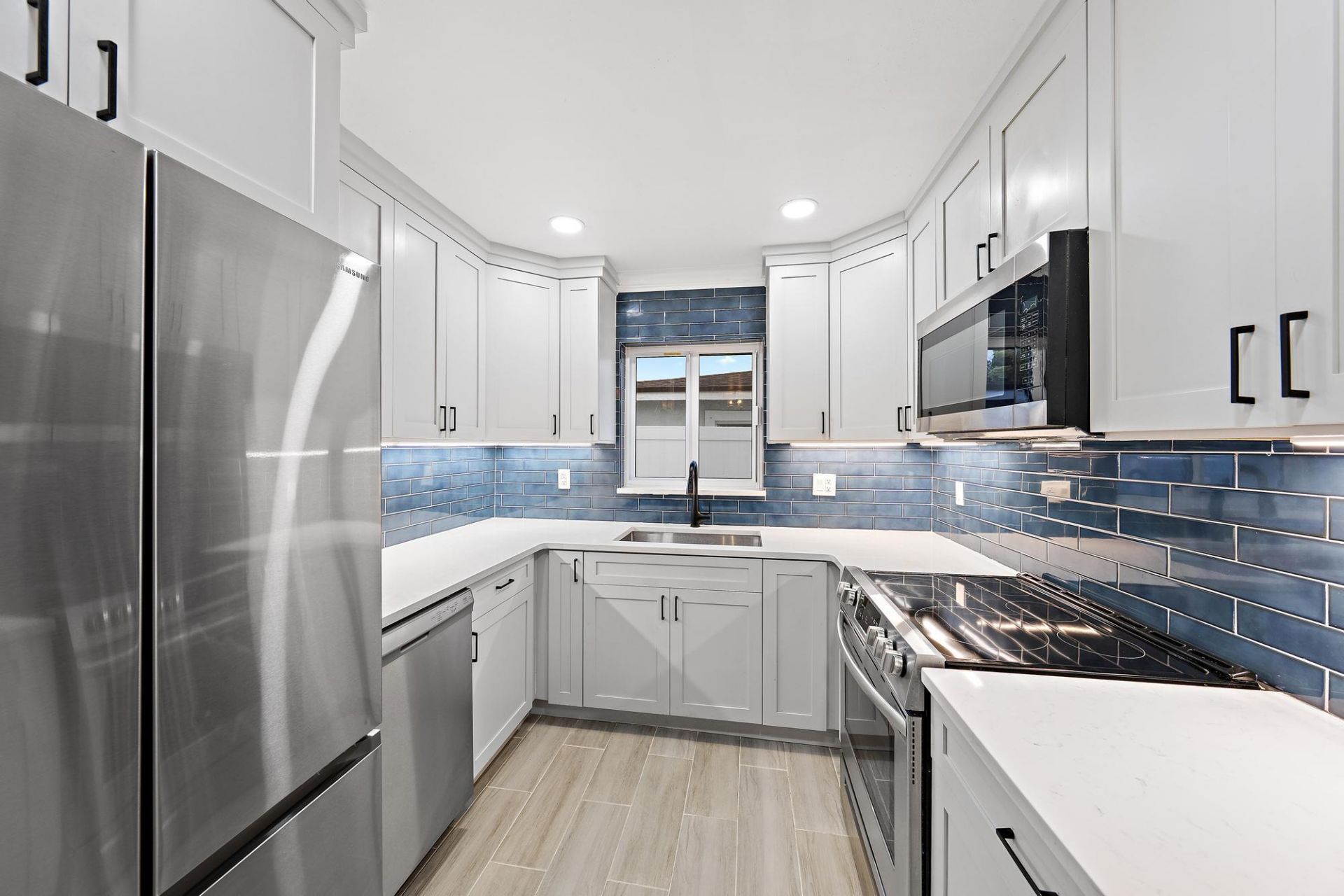 5521 Parker Avenue, West Palm Beach, FL 33405 Photo