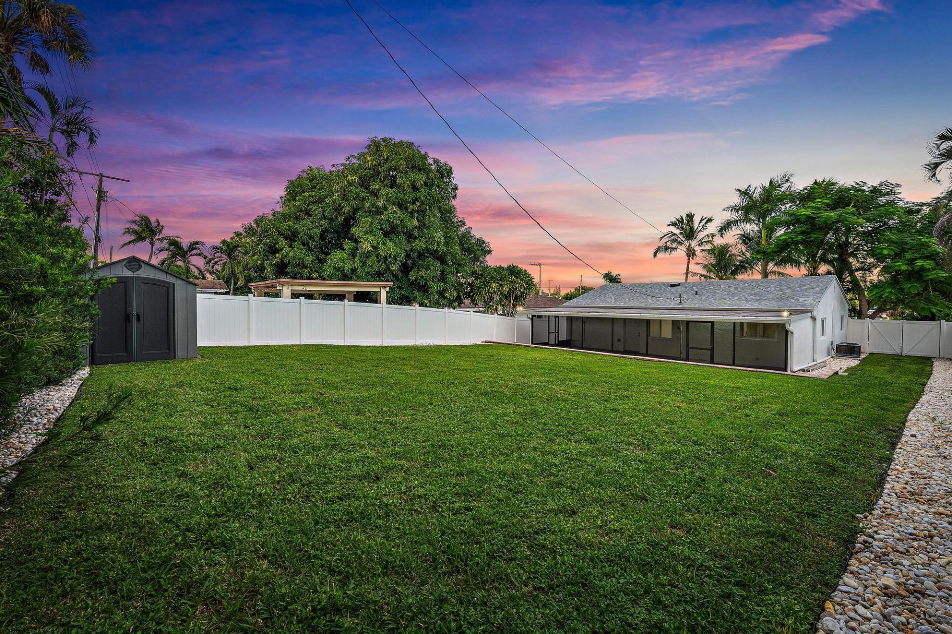 5521 Parker Avenue, West Palm Beach, FL 33405 Photo