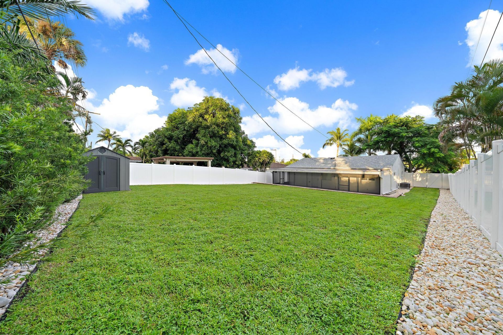 5521 Parker Avenue, West Palm Beach, FL 33405 Photo