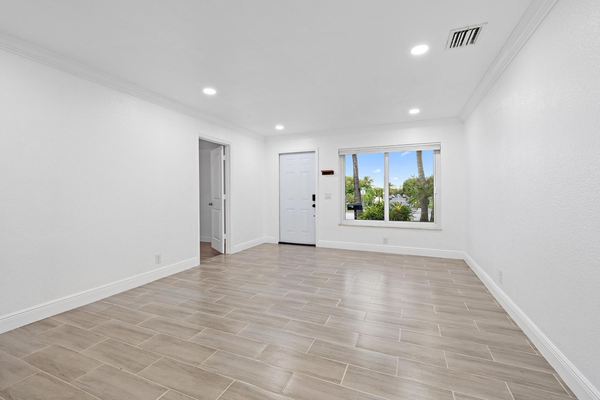 5521 Parker Avenue, West Palm Beach, FL 33405 Photo