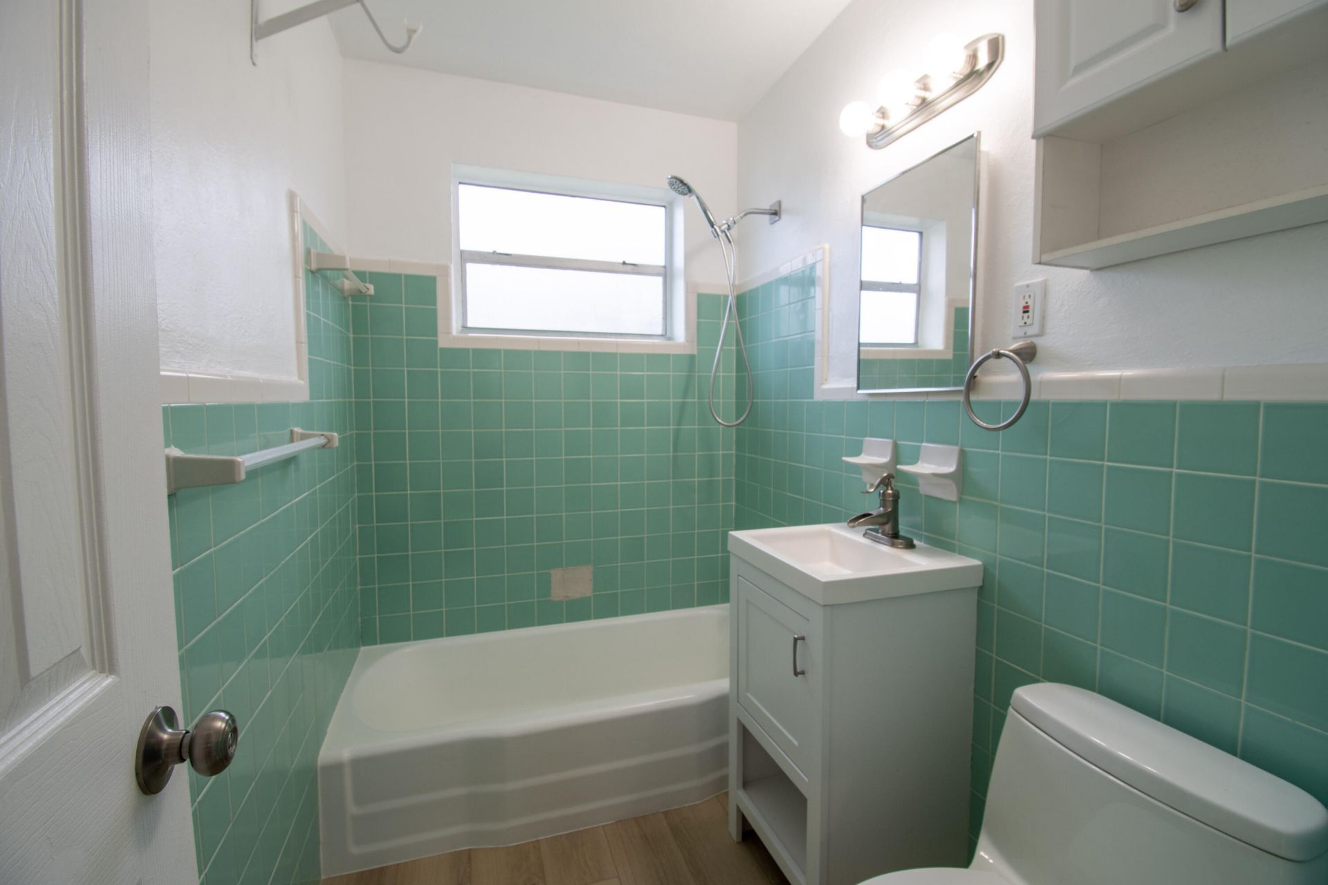 2032 Worthington Road, West Palm Beach, FL 33409 Photo