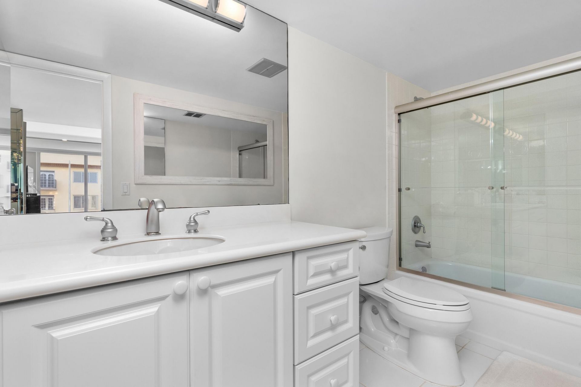 3460 S Ocean Boulevard, Unit 7160, Palm Beach, FL 33480 Photo
