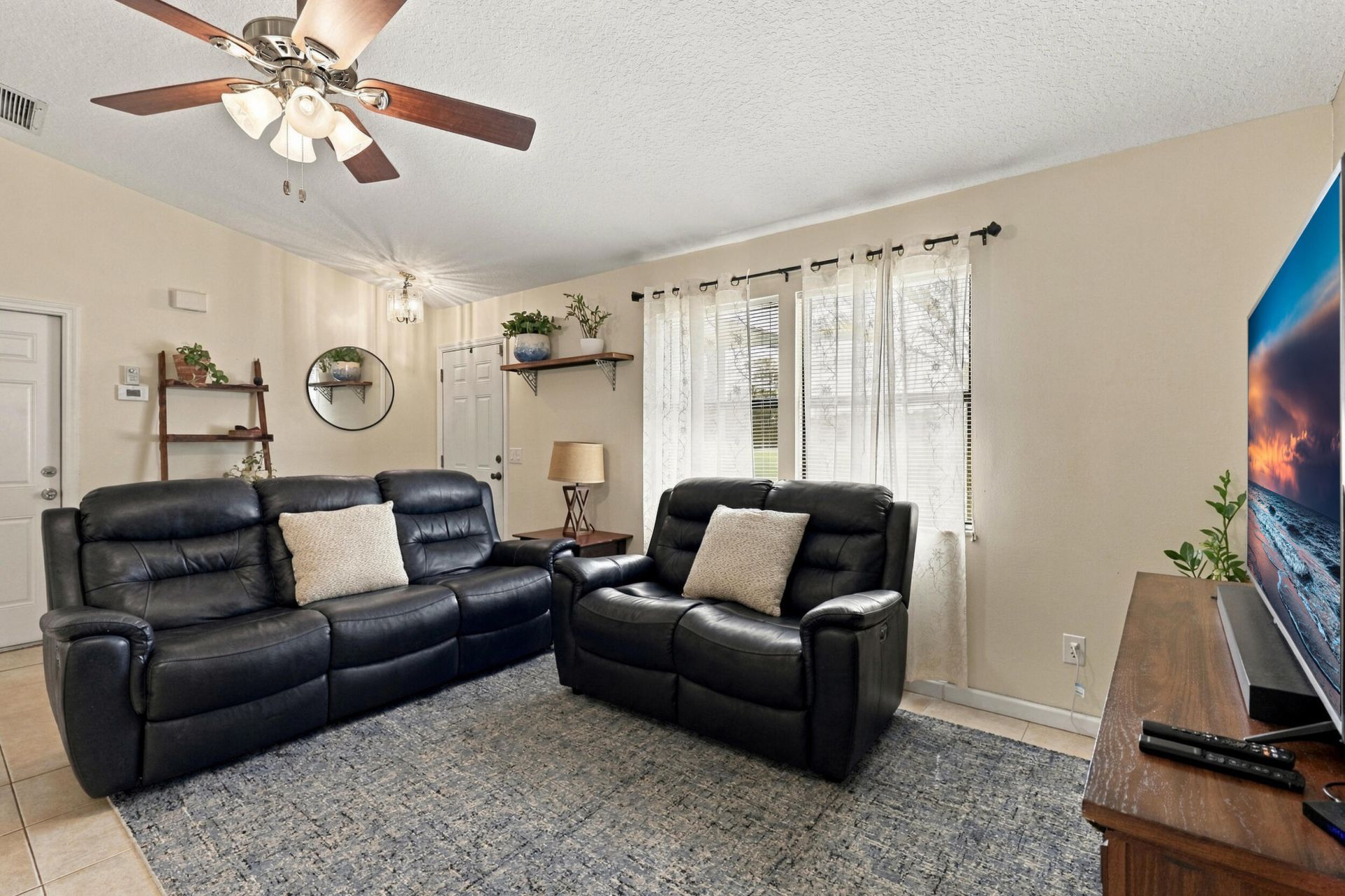 611 SW Dwight Avenue, Port Saint Lucie, FL 34983 Photo