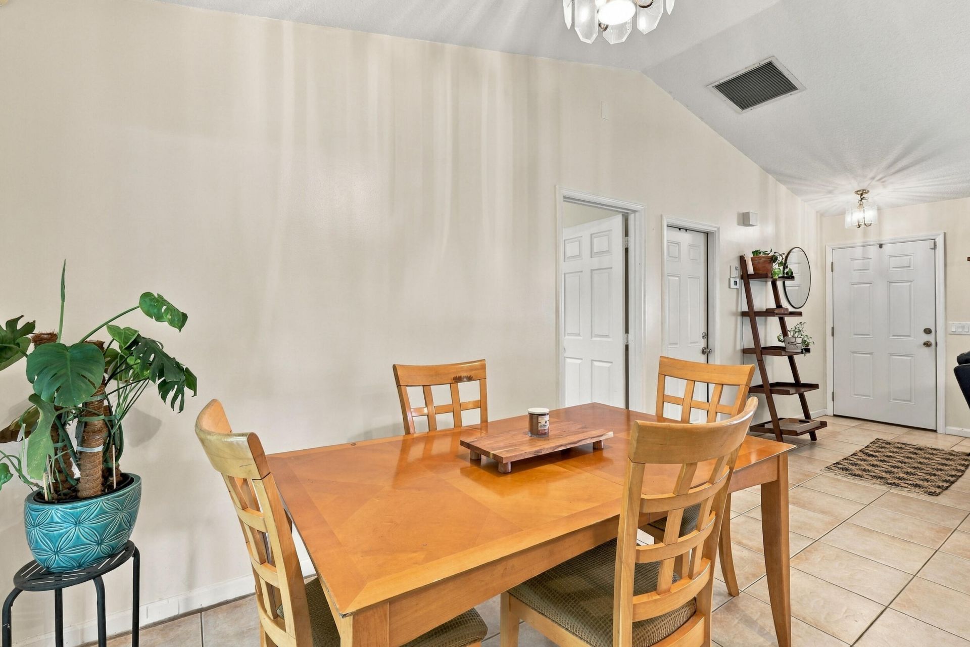 611 SW Dwight Avenue, Port Saint Lucie, FL 34983 Photo