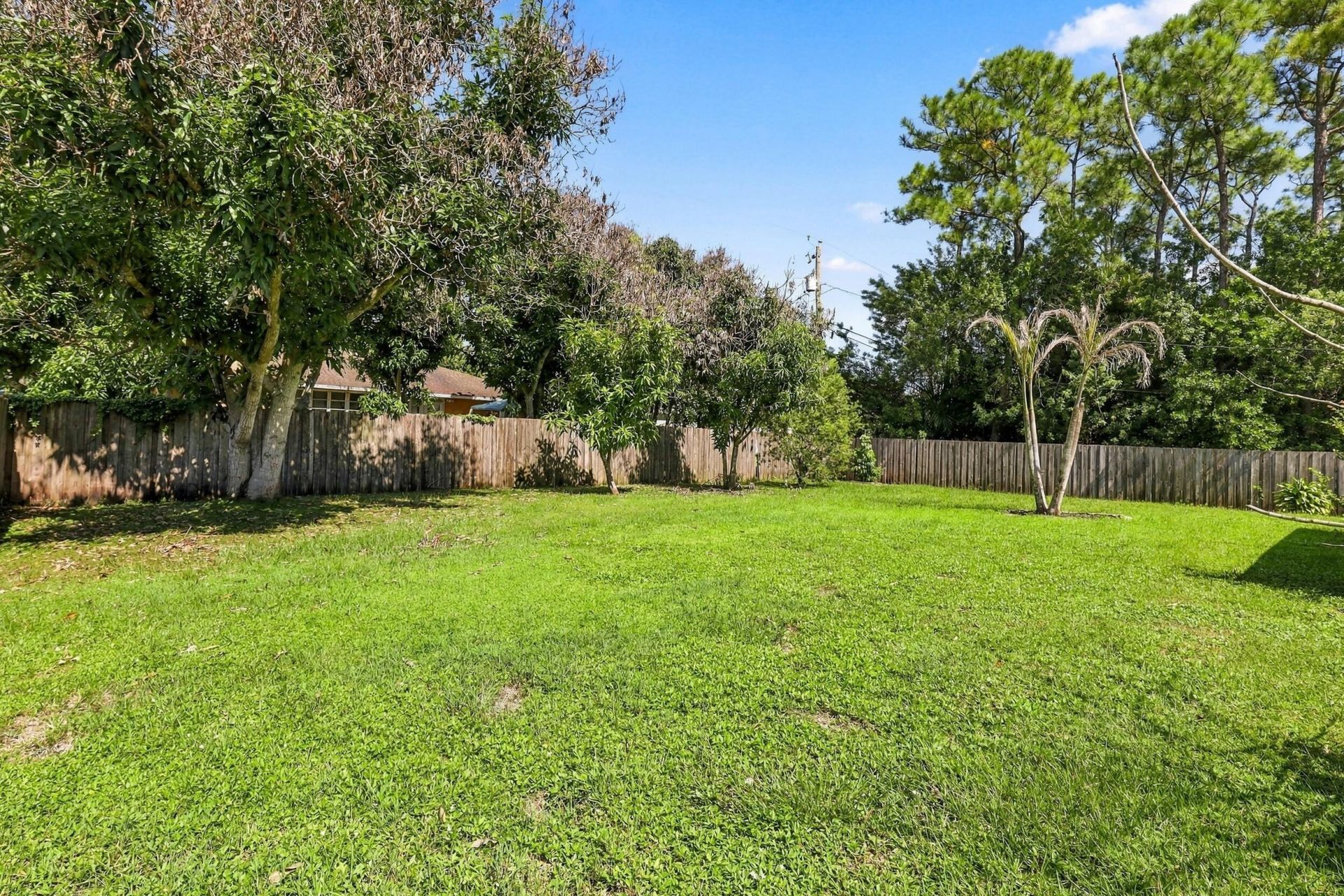 611 SW Dwight Avenue, Port Saint Lucie, FL 34983 Photo