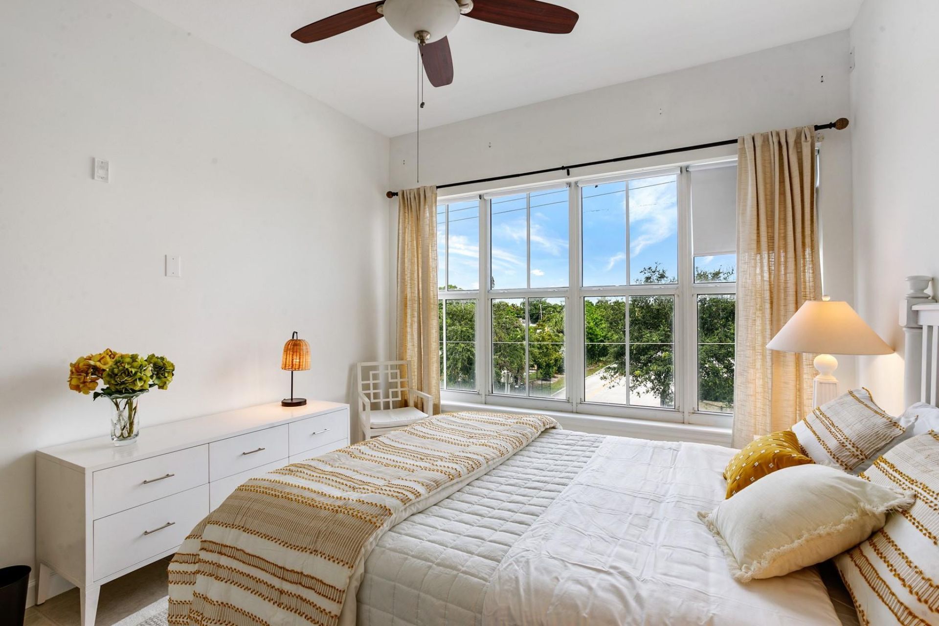 3960 N Flagler Drive, Unit 306, West Palm Beach, FL 33407 Photo