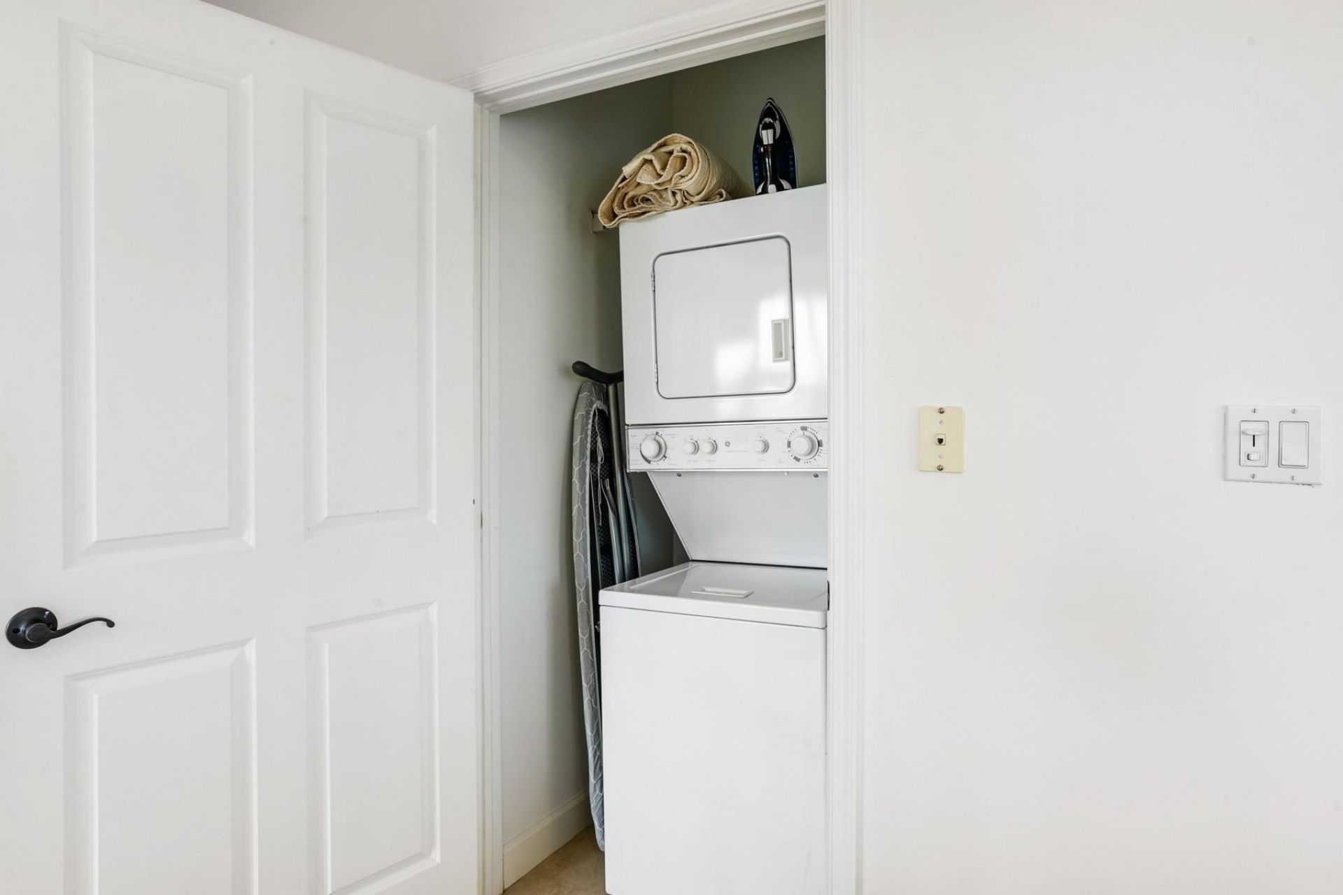 3960 N Flagler Drive, Unit 306, West Palm Beach, FL 33407 Photo