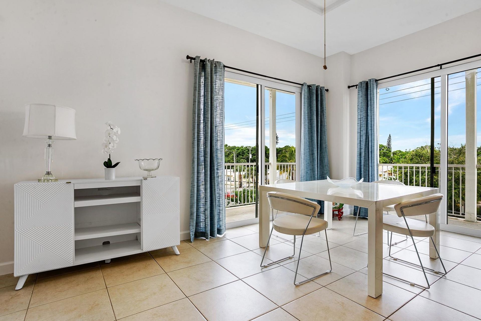 3960 N Flagler Drive, Unit 306, West Palm Beach, FL 33407 Photo