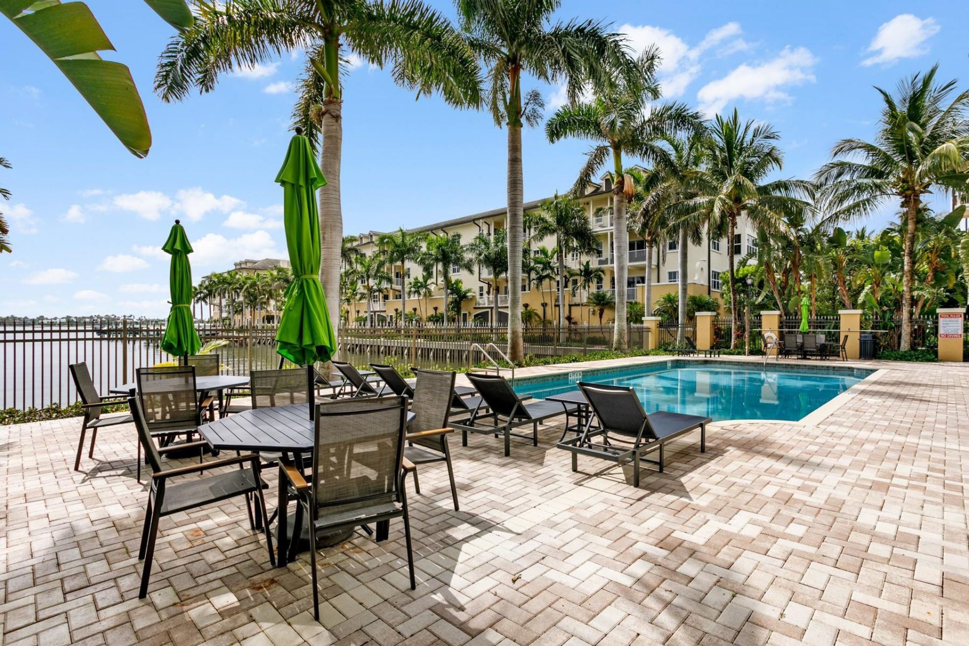 3960 N Flagler Drive, Unit 306, West Palm Beach, FL 33407 Photo