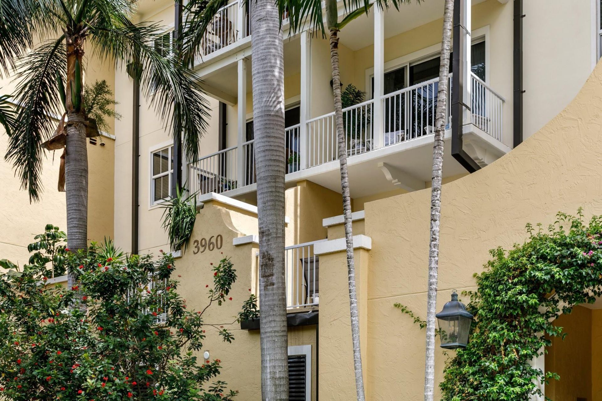3960 N Flagler Drive, Unit 306, West Palm Beach, FL 33407 Photo
