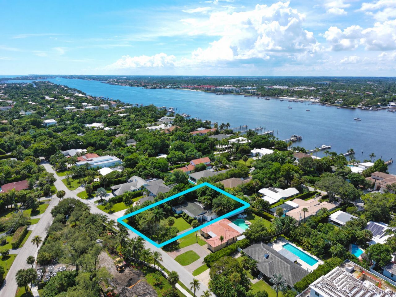 417 SE Atlantic Drive, Lantana, FL 33462 Photo