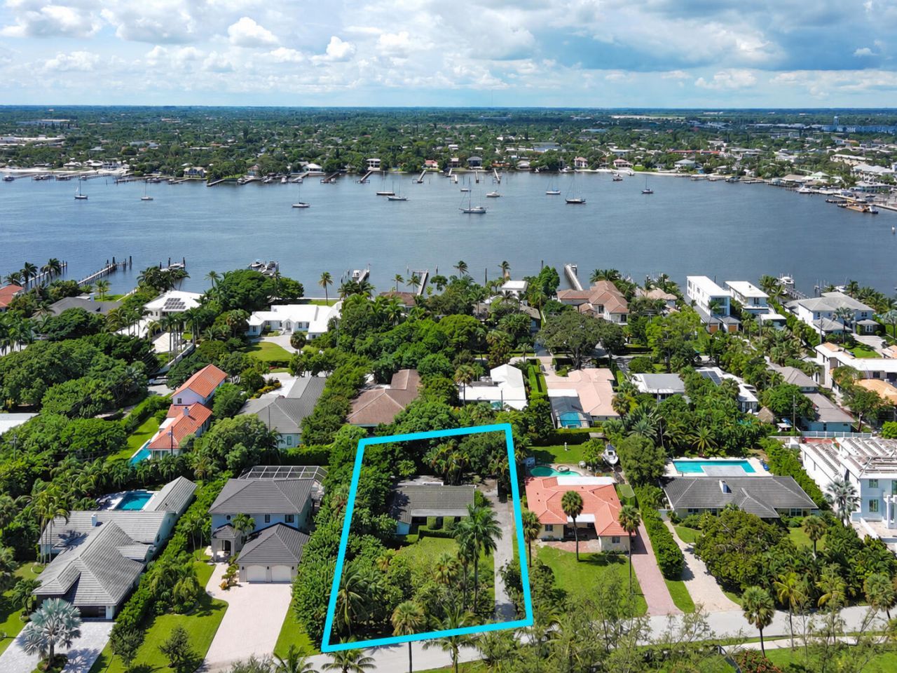417 SE Atlantic Drive, Lantana, FL 33462 Photo