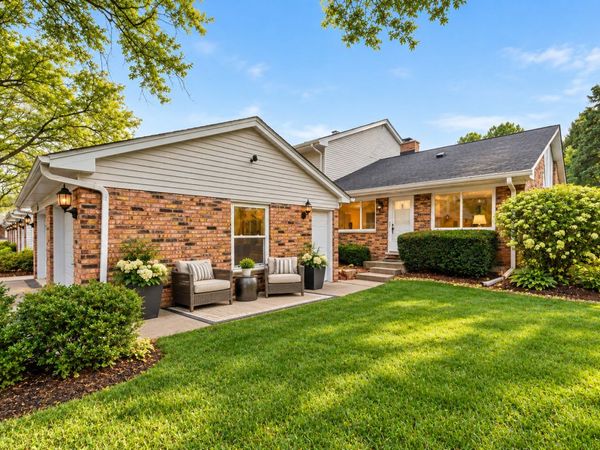 2001 Pepper Valley Drive , Geneva, IL 60134