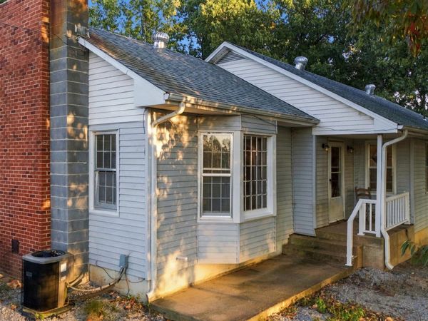 5356 County Road 8800 , West Plains, MO 65775