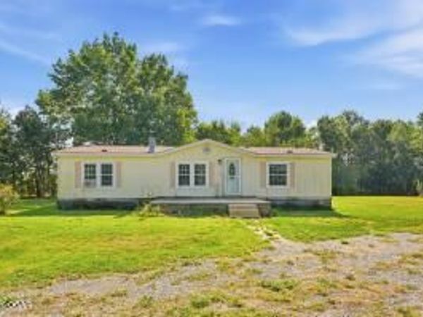 1149 SE 45th Road , Golden City, MO 64748
