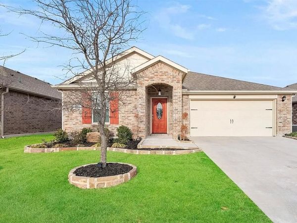 804 Meadow Wood Lane , Princeton, TX 75407