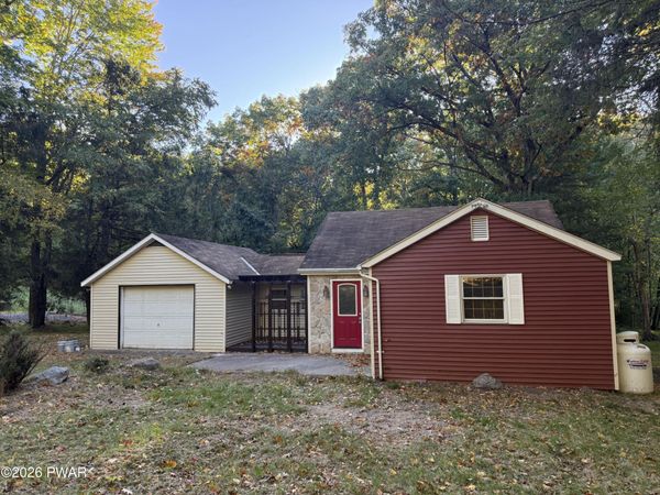 163 Rt 390 , Tafton, PA 18464