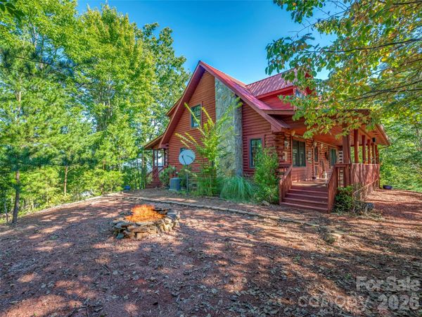 298 Summit Parkway , Bostic, NC 28018