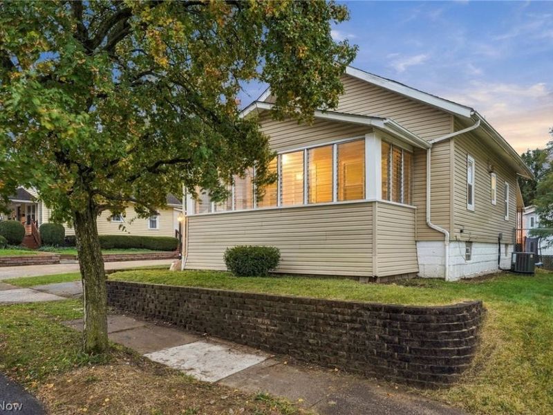 1300 Nestor Avenue, Akron, OH 44314 Photo 2