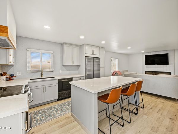 6236 N 16TH Street, Unit 37, Phoenix, AZ 85016