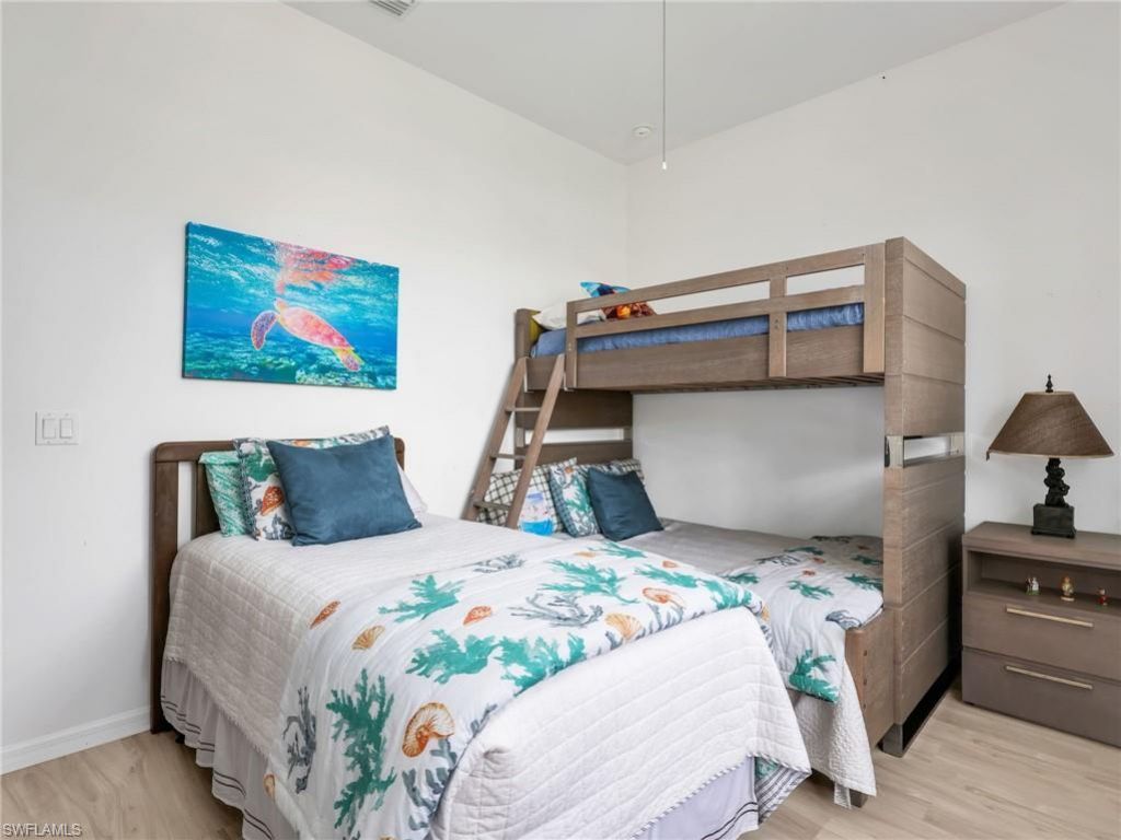24921 Divot Dr , Bonita Springs, FL 34135 Photo