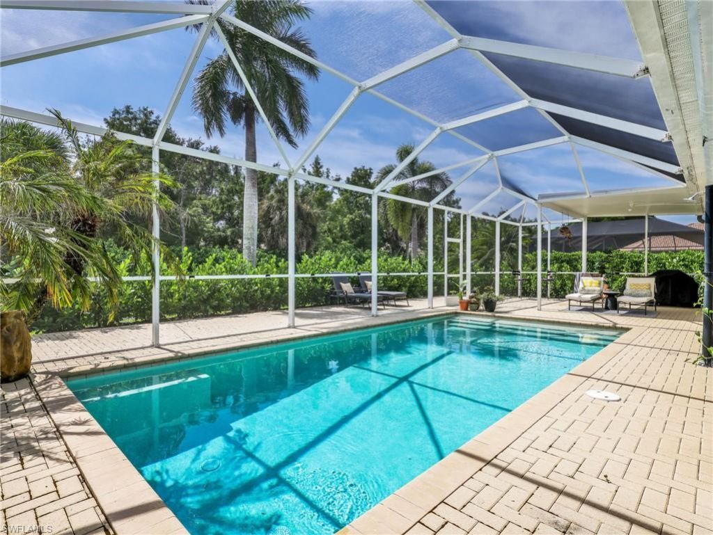 24921 Divot Dr , Bonita Springs, FL 34135 Photo