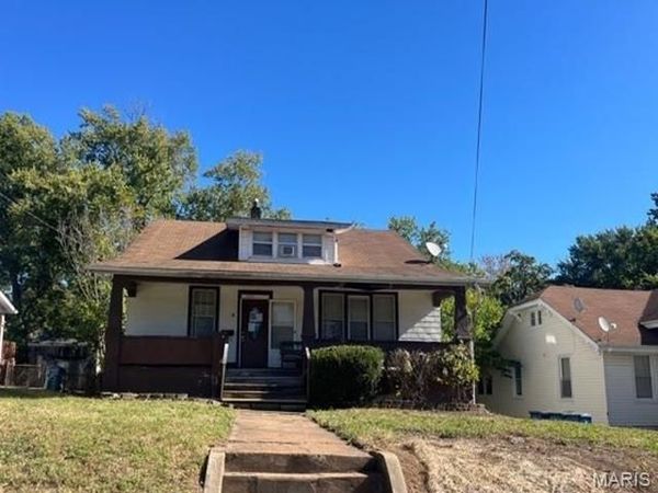 2203 McLaran Avenue , St Louis, MO 63136