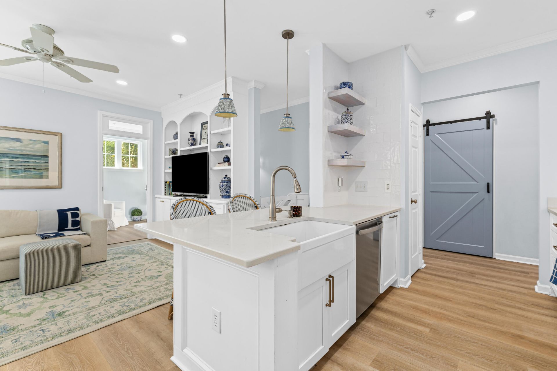 1225 Blakeway Street Photo 8
