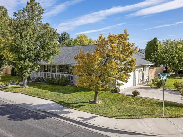 456 Trotter Dr, Twin Falls, ID 83301