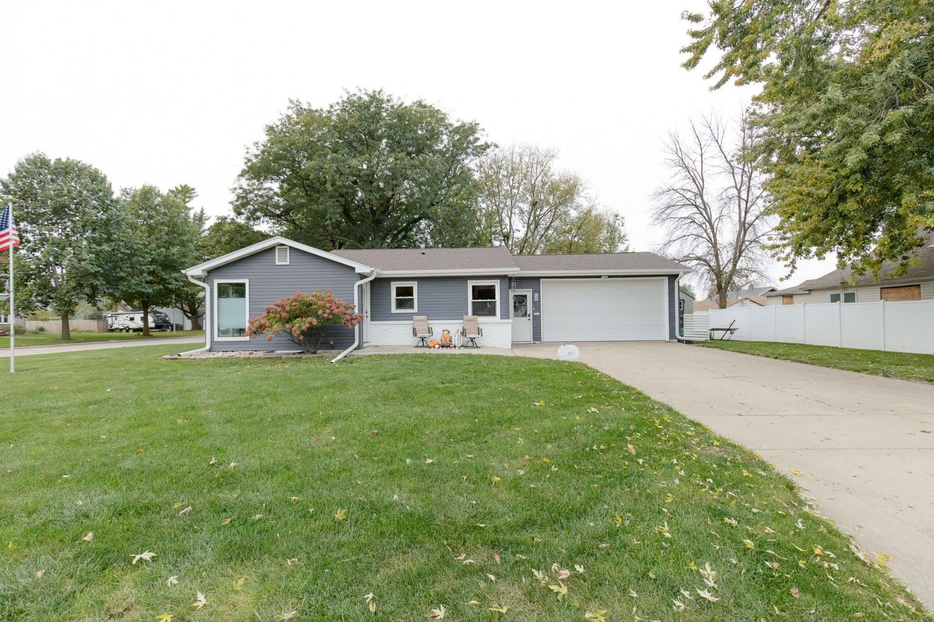 301 W 13th Street, Spencer, IA 51301 Main Photo