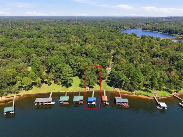 688 Charlya Drive, Bullard, TX 75757