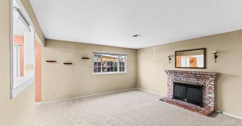 1402 Gerry Way, Roseville, CA 95661 Photo
