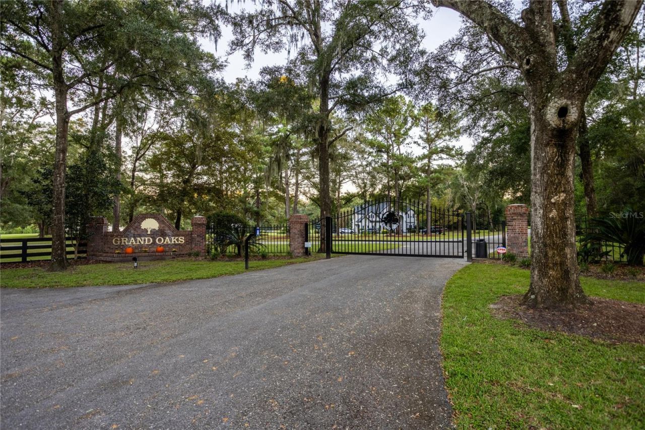 21324 NW 217th Drive, High Springs, FL 32643 Photo
