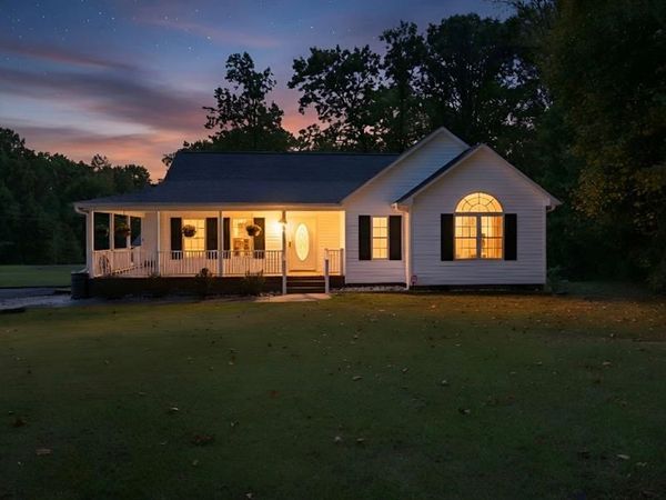 685 Dynasty Drive , Asheboro, NC 27205