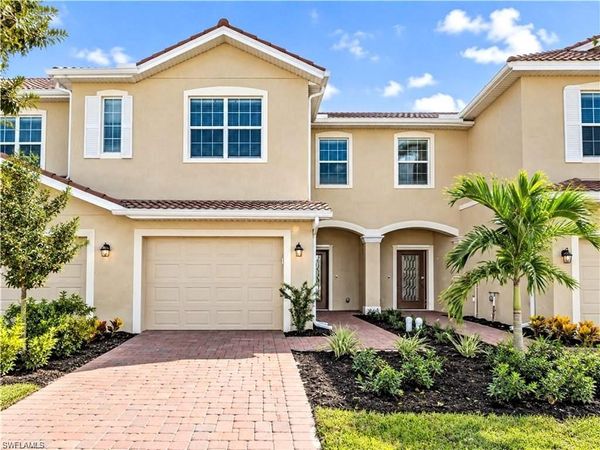 2916 Blossom WAY , NAPLES, FL 34120