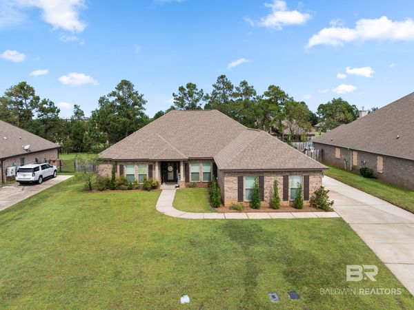 658 Gyaws Avenue, Gulf Shores, AL 36542