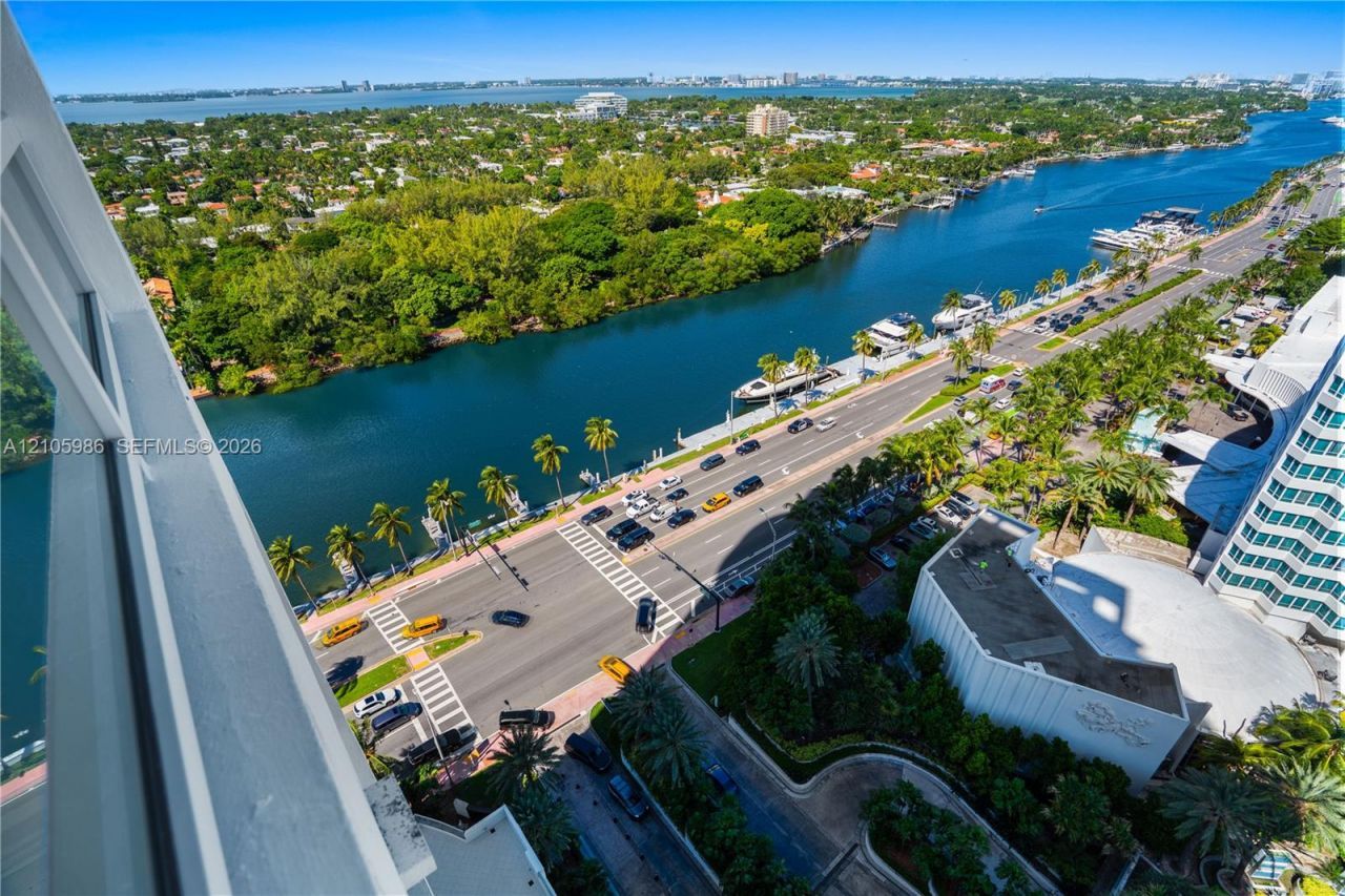 4401 Collins Ave, Unit 2209, Miami Beach, FL 33140 Photo