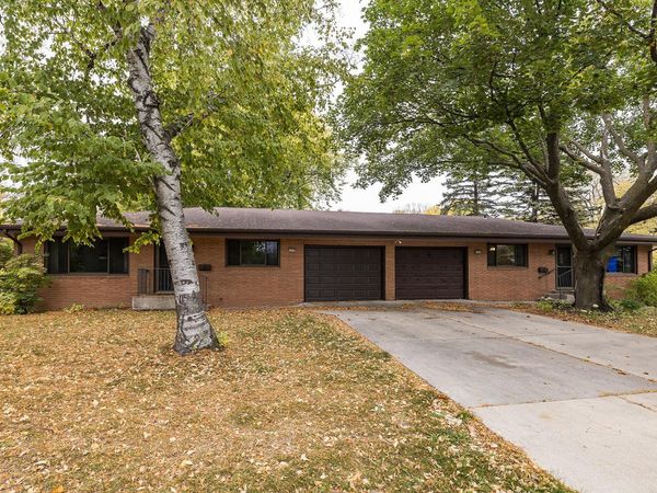 3640 Edward Street NE, Saint Anthony, MN 55418