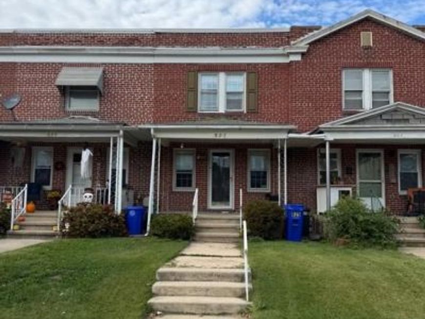 825 Delta Avenue, Reading, PA 19605 Main Photo