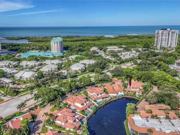 5920 Via Lugano, Unit 2, NAPLES, FL 34108