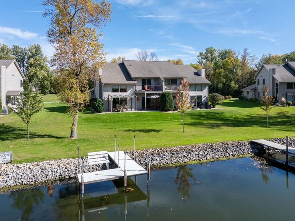 517 W Riverview Drive, Waterville, MN 56096