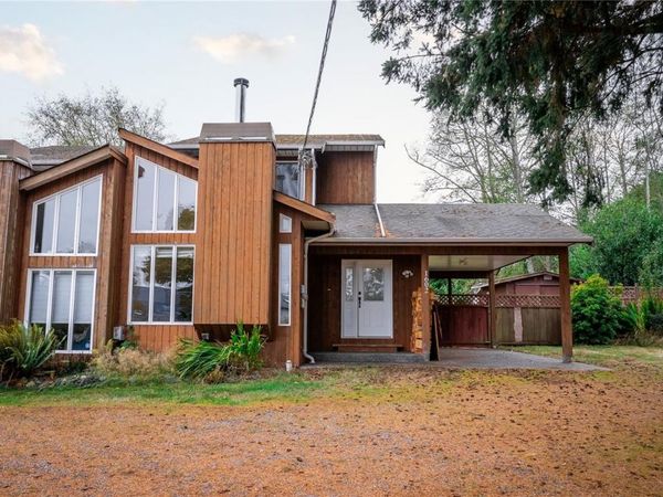 1602 ONeill Rd , Sooke, BC V9Z 0T5