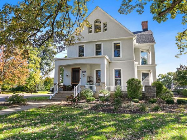 303 N Main Street , Elburn, IL 60119